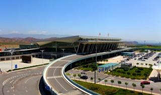 西宁曹家堡机场 西宁曹家堡机场